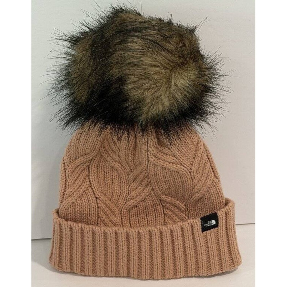 The North Face Oh Mega Fur Pom Bean Hat Rose Pink Cable Knit New Youth Junior